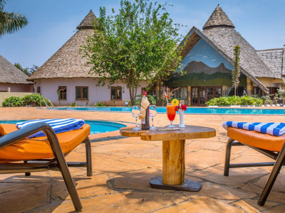 DAY 4: PRIVATE ISLAND EXPERIENCE & LUXURY RELAXATION